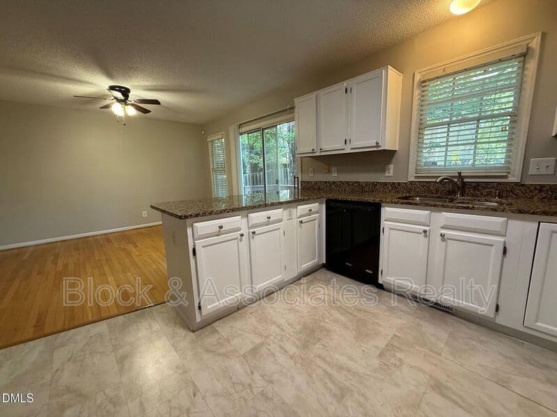 Cary House: 223 Mint Hill Drive