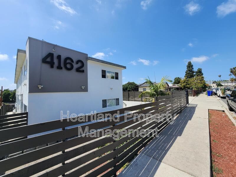 San Diego Condo: 4162 51st Street