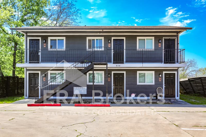 Killeen Condo: 614 Adams