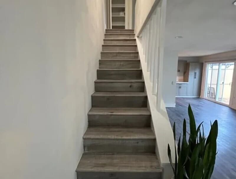 Tustin Condo: 15500 Tustin Village Way