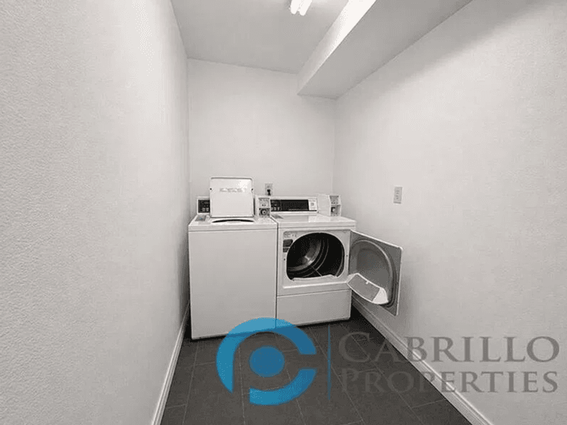 San Diego Condo: 4328 Louisiana Street