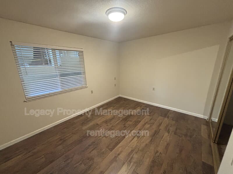 Fair Oaks Condo: 11330 Fair Oaks Blvd