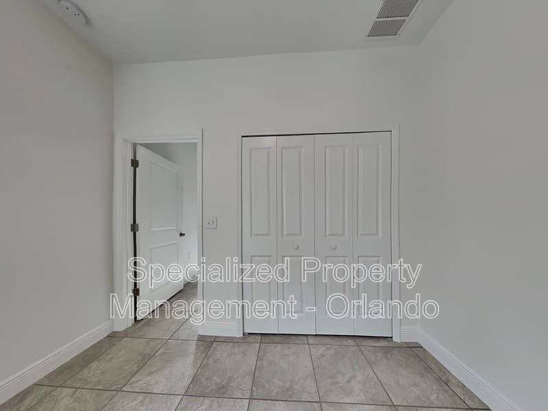 Ocala House: 560 Marion Oaks Blvd