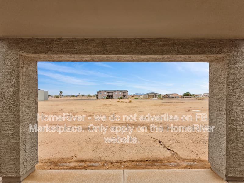 Arizona City House: 13211 S Jamaica Cir