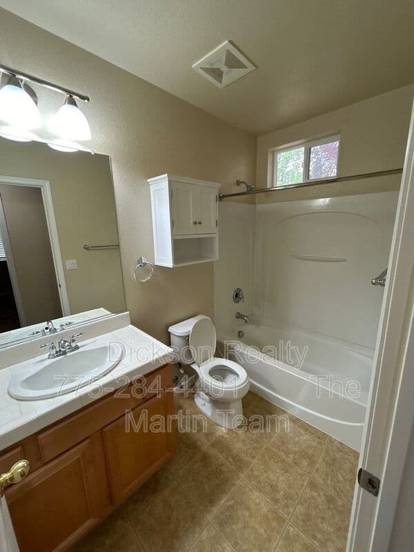 Sparks House: 3746 Deutz Drive