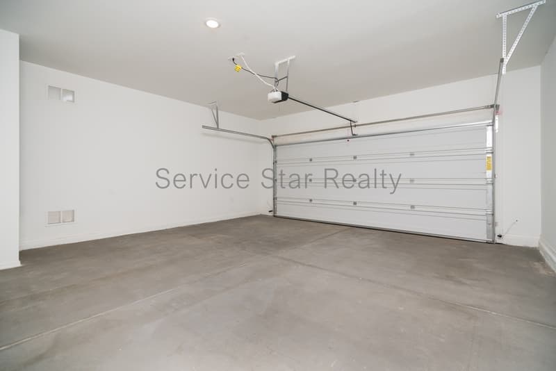 Maricopa House: 46888 W Cansados Rd