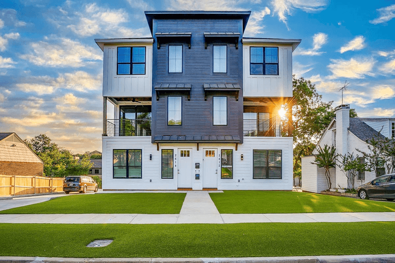 Fort Worth House: 2614 Forest Park Boulevard