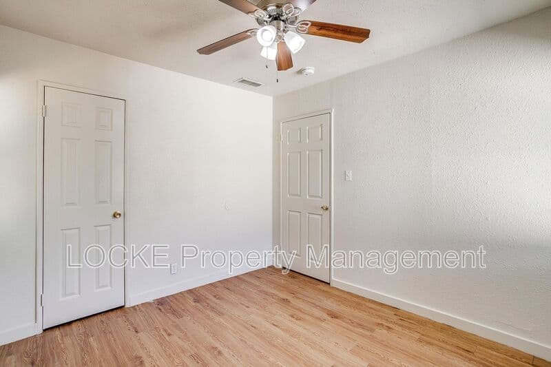 Fort Worth House: 3419 South University Drive
