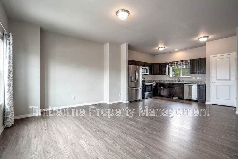 Colorado Springs House: 889 Grissom Drive