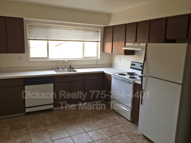 Reno House: 3281 Gypsum Road