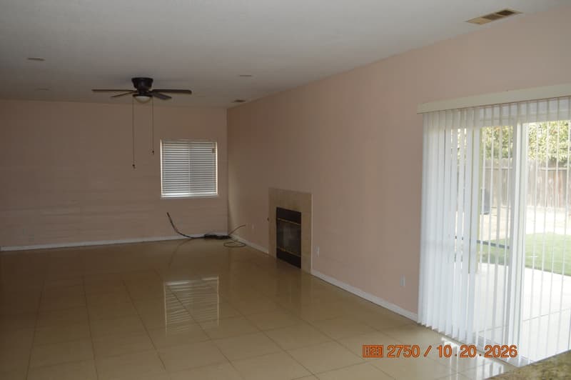 Turlock House: 625 Helen Drive