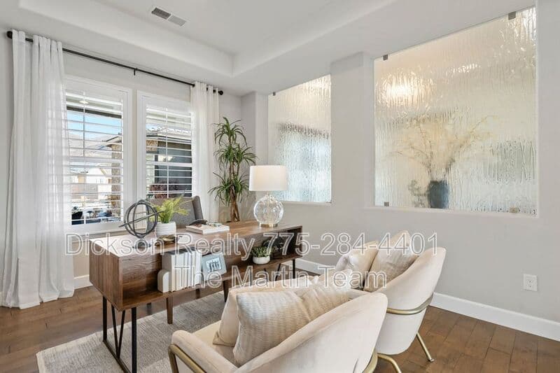 Reno House: 9915 Sea Breeze Lane