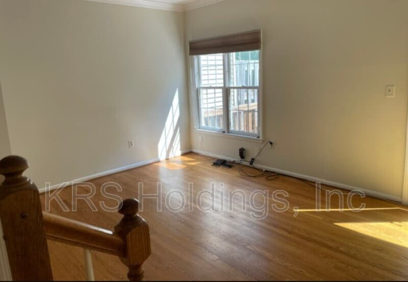 Alexandria Townhome: 6268 Walkers Croft Way