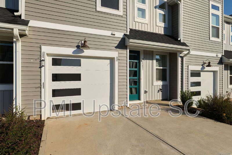 Spartanburg Townhome: 1283 Westgate Vlg Dr