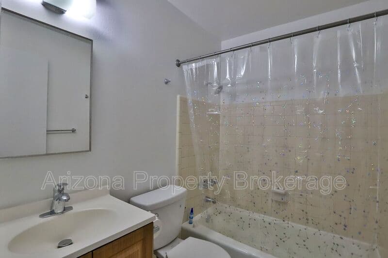 Phoenix Condo: 1702 W. Vogel Ave.