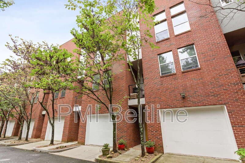 Atlanta Townhome: 988 Dekalb Ave NE