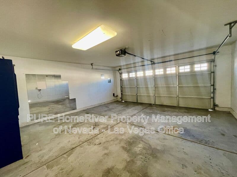 Las Vegas House: 4748 Hamburg St.