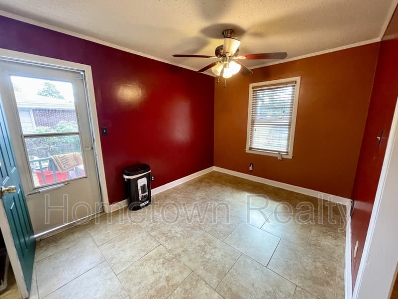 Riverdale House: 269 Valley Hill Road