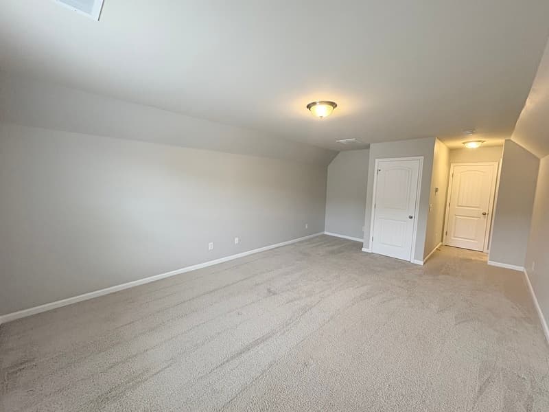 Blythewood House: 676 Scarlet Baby Dr