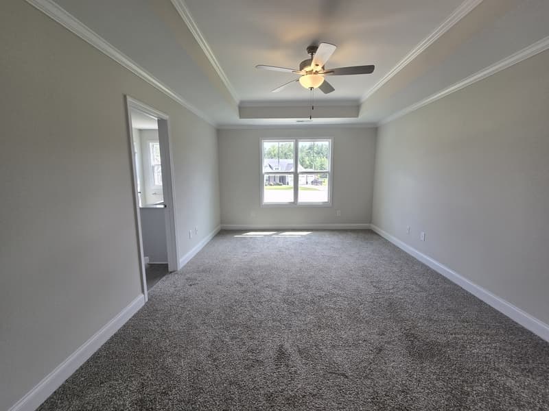 Smithfield House: 463 Jackson Pond Drive