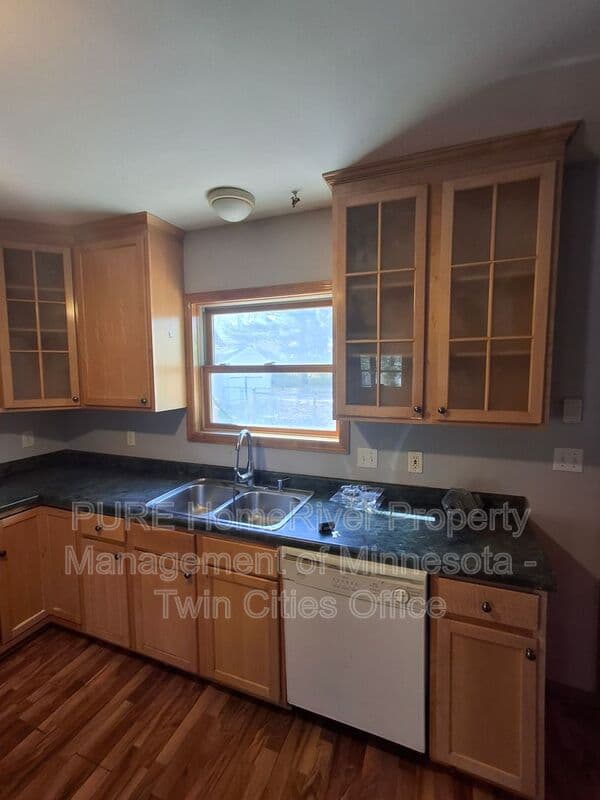 Minneapolis House: 3321 37th St E