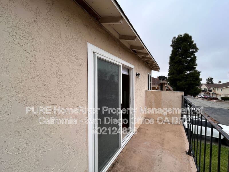San Diego House: 6554 Pinecone Ln