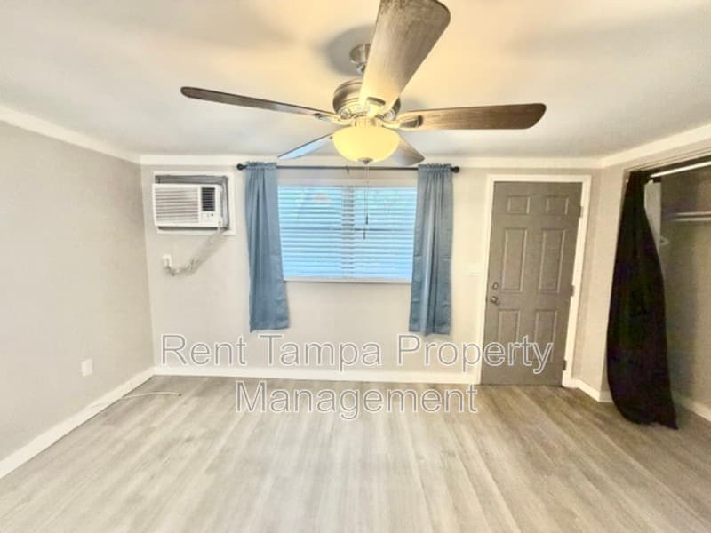 St. Petersburg Condo: 428 90th Avenue North