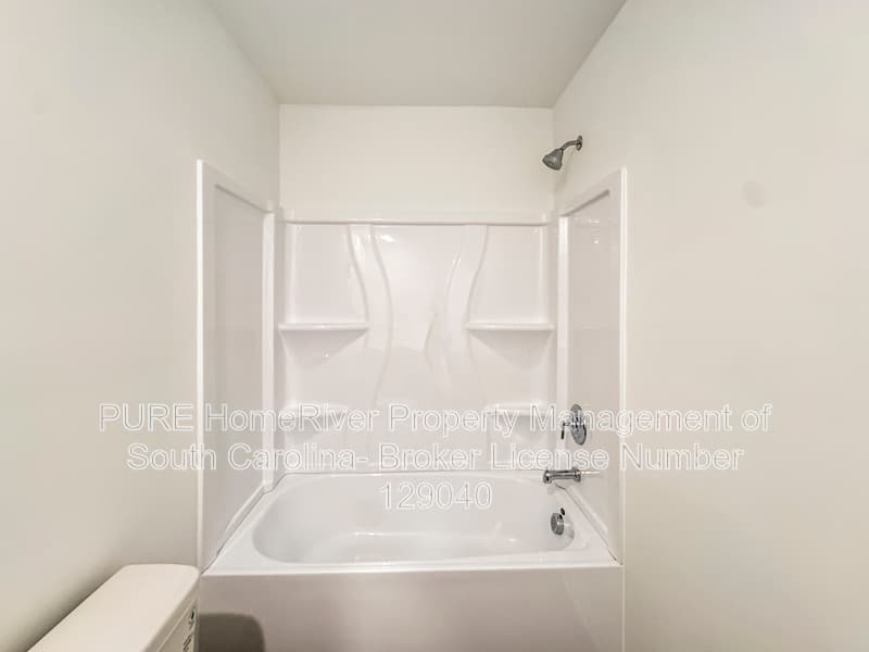 Gilbert Townhome: 314 Livesey Ln