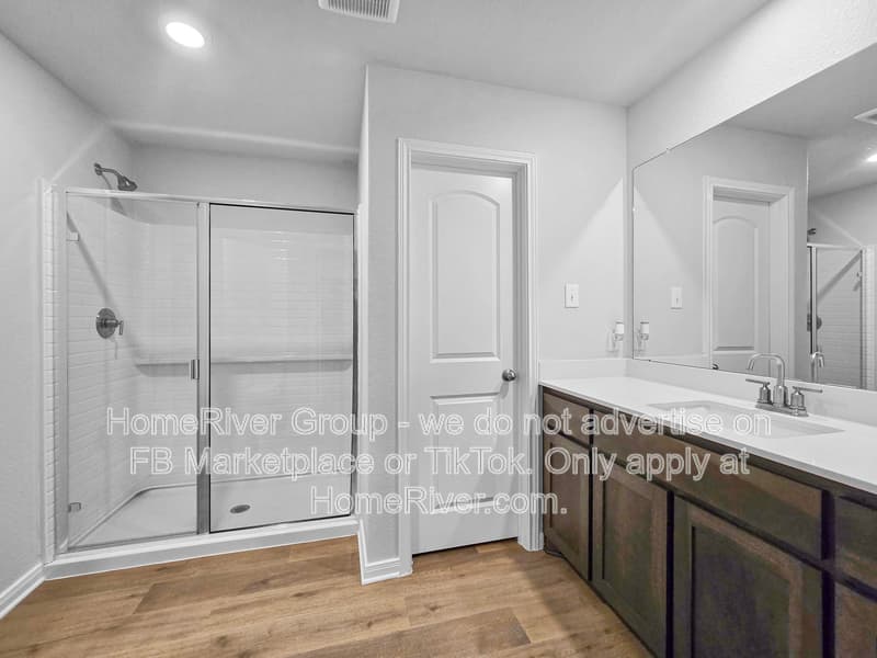 Dallas House: 6317 Baraboo Dr