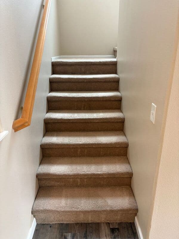 Murrieta House: 33770 Willow Haven