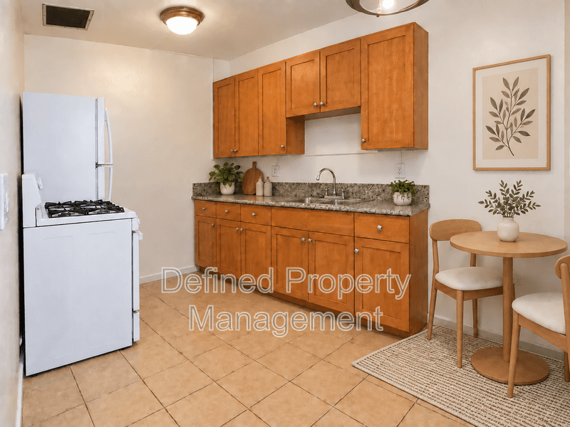 Los Angeles (Koreatown) Condo: 715 S. St.Andrews Place