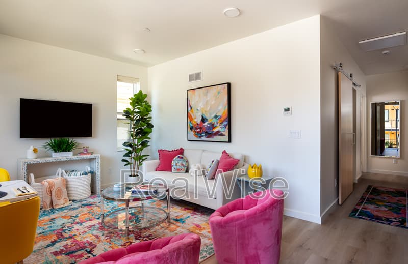 Ashland House: 174 Garfield St