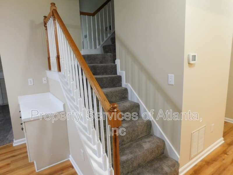 Marietta House: 2506 Waterstone Way