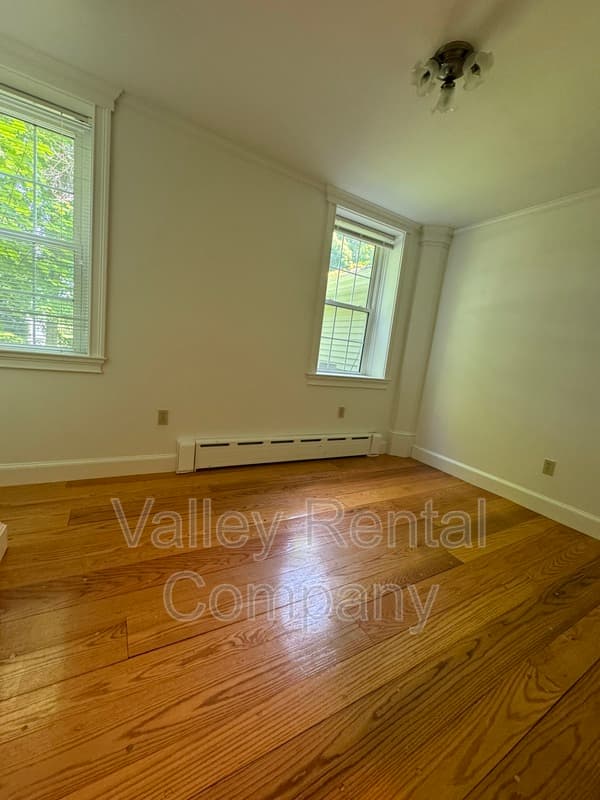 Hadley Condo: 4 Lawrence Plain Road - 1
