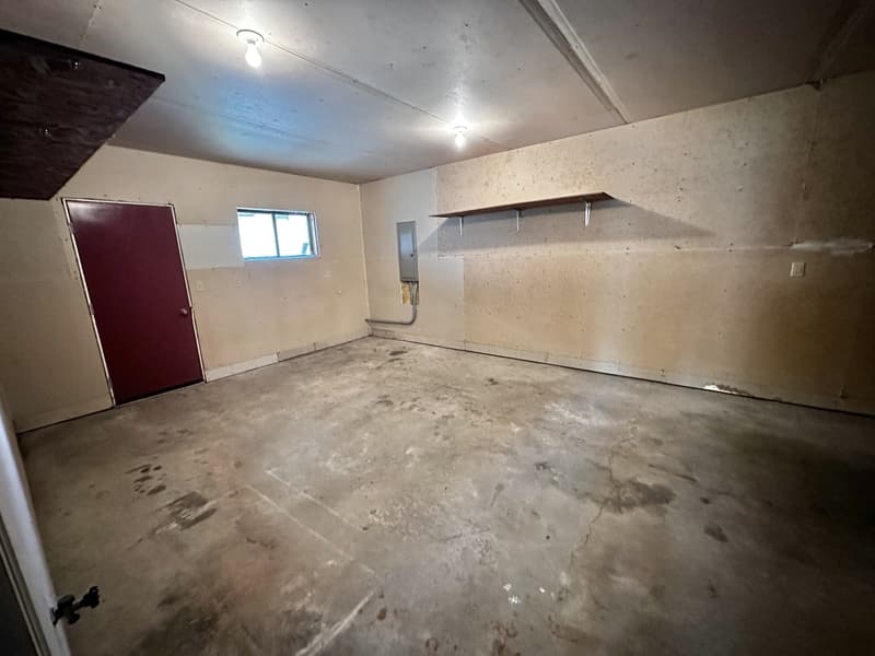 Gresham Condo: 1160 Schabow Street