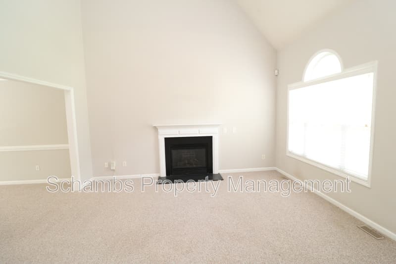 Durham House: 510 Wheeling Cir