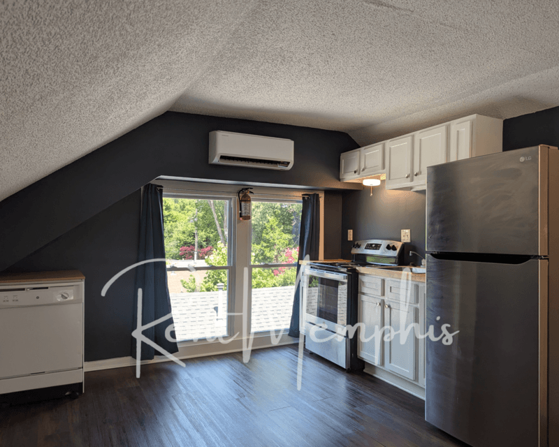 Memphis Condo: 2234 Madison Avenue