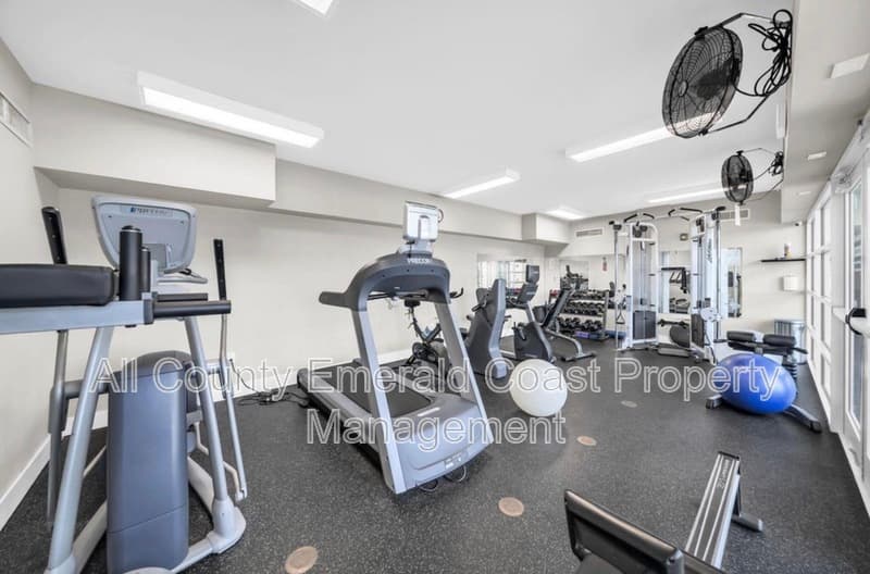 Destin Condo: 211 Durango Road