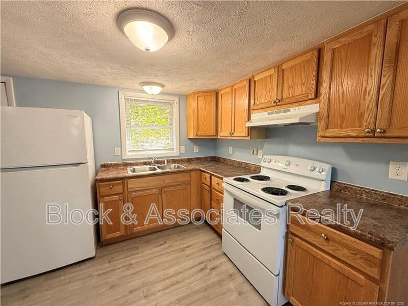 Fayetteville Condo: 822 Ridge Road