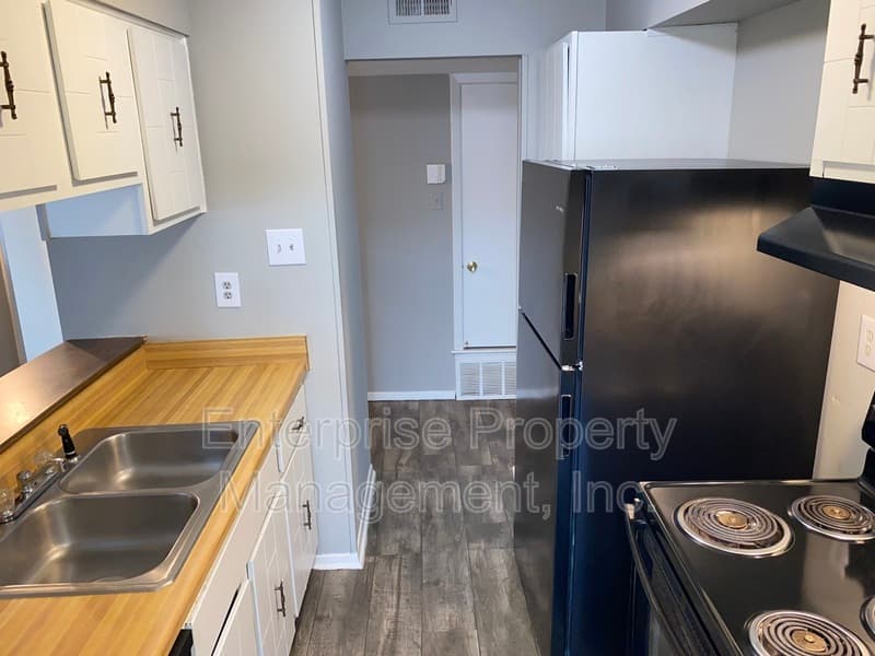 Memphis Condo: 2769 Sonora Drive Apt #3