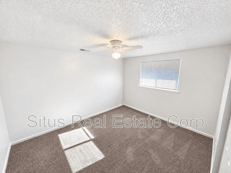 Lakewood House: 8195 W. 9th Ave.