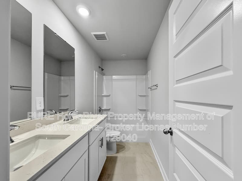 Spartanburg House: 200 Moretz Pl