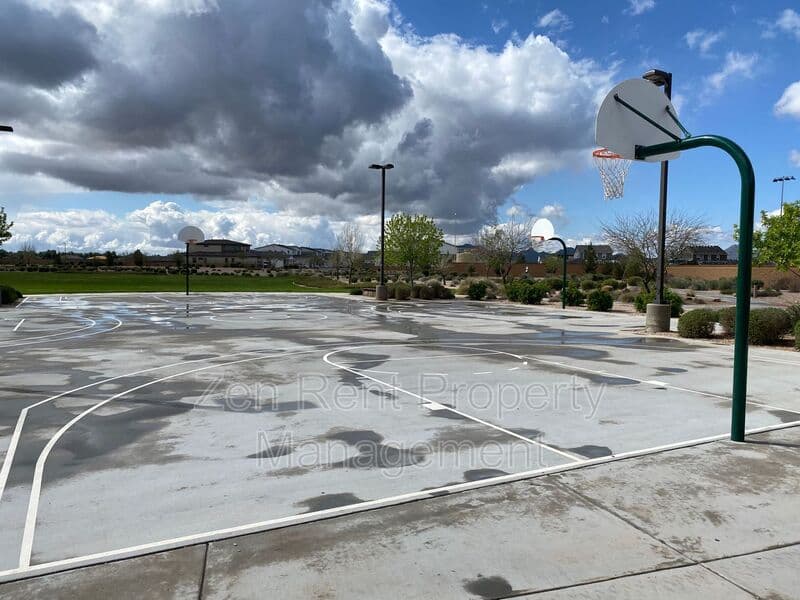 Queen Creek House: 23515 S 231st Way