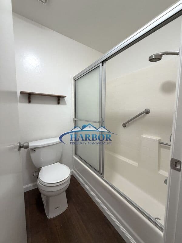 San Pedro Condo: 1380 W Capitol Drive