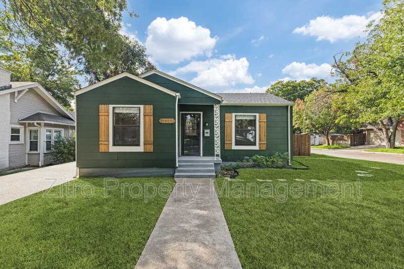 Fort Worth House: 3625 El Campo Ave