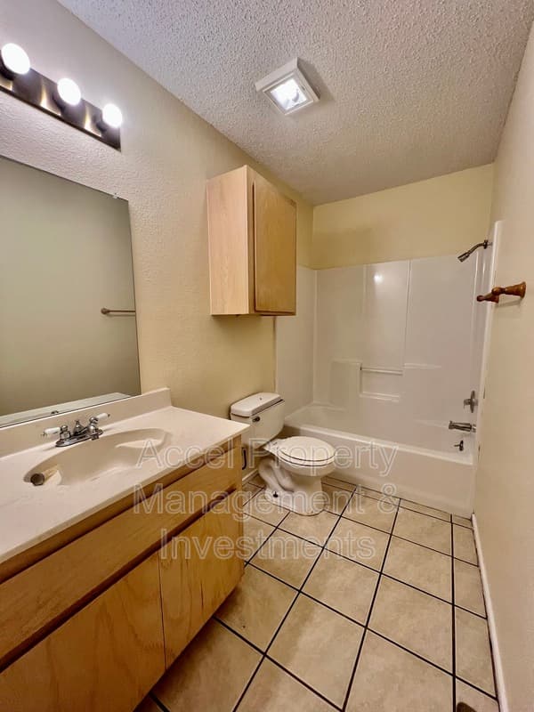 Edinburg Condo: 1201 Carmen