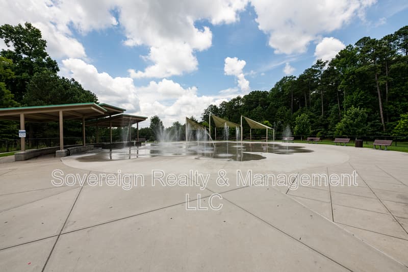 Norcross Condo: 6624 Ramsgate Way