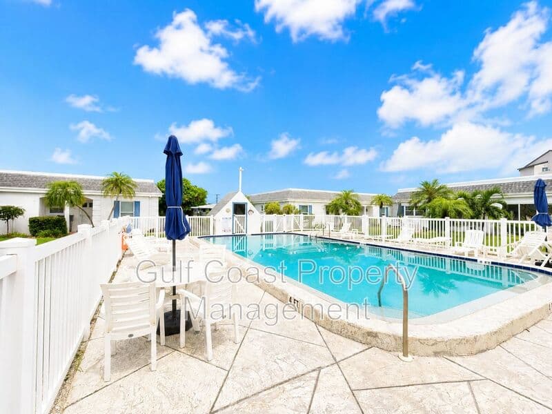 Bradenton Condo: 9718 Hernando Court