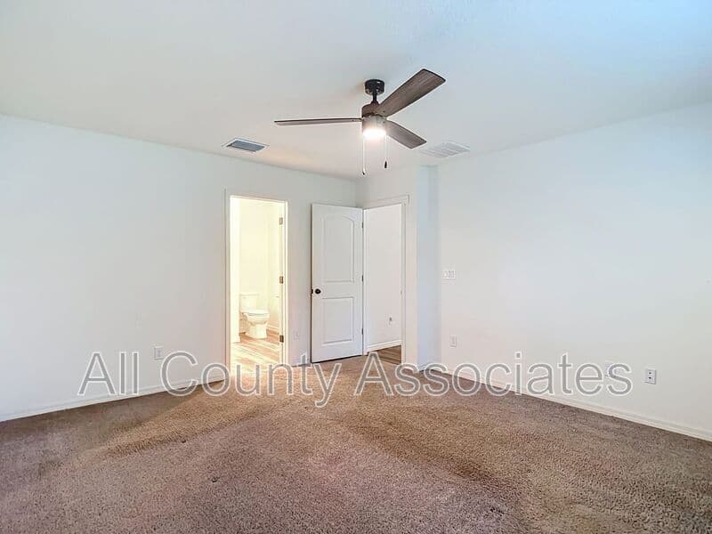 Hudson House: 12542 Achasta Blvd
