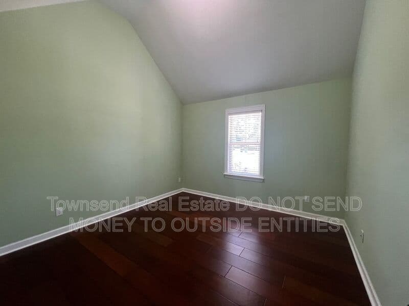 Fayetteville House: 3416 Whispering Meadow Lane